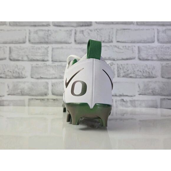 Nike PE Oregon Ducks Alpha Menace 3 Low Football Cleats Size 10 Wide FJ6126 100